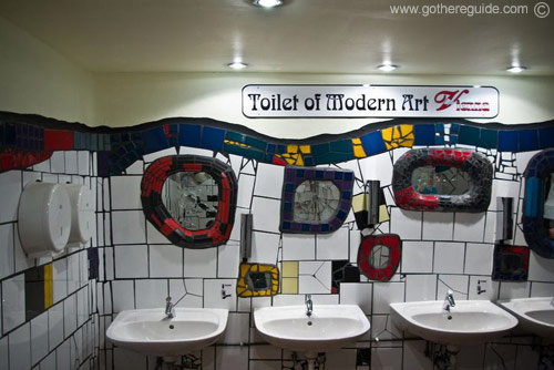 Hundertwasserhaus toilets