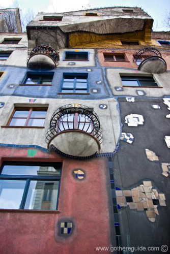 Hundertwasser_house_vienna