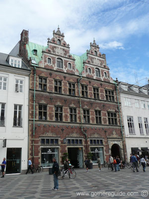 Frederiksberggade